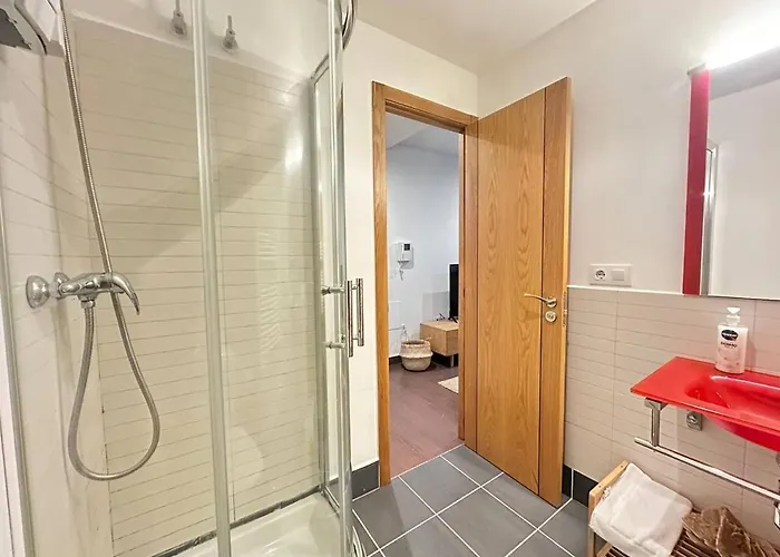 Ybh Velazquez M 47, 3